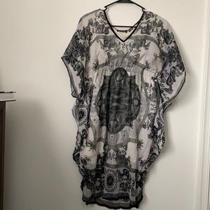 Flowy dress / beach dress